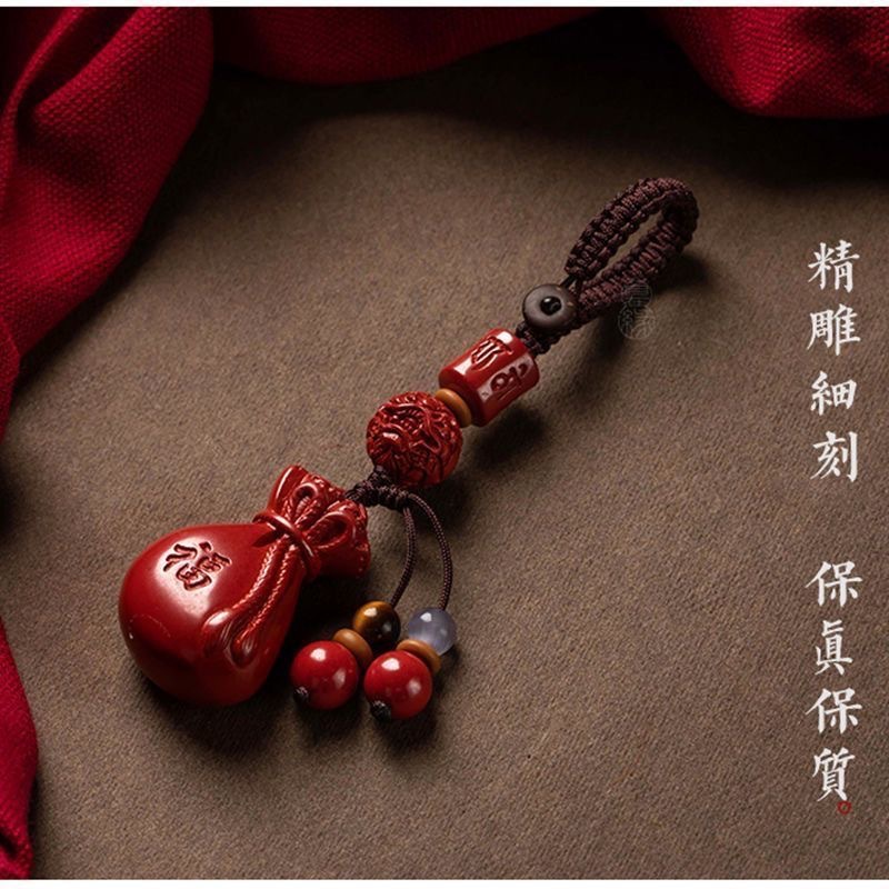 Luxury Bags And Accessories - Colar Pingente de Chaveiro Luxuoso Vermelho