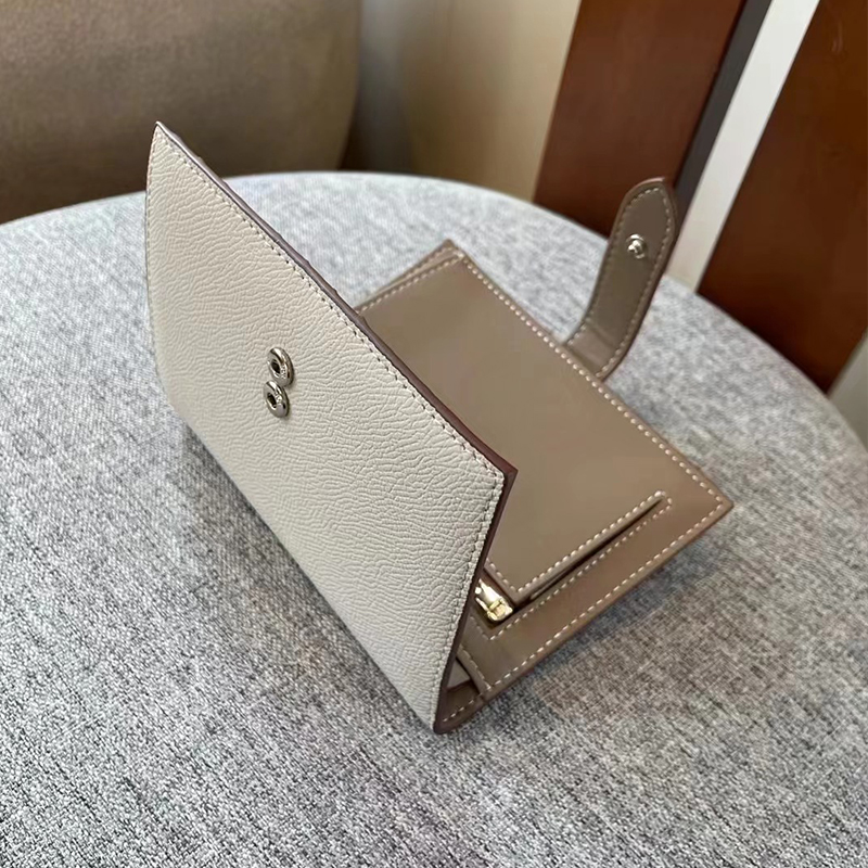 Carteira curta de couro genuín - Luxury Quilted Bags avaliação e preço